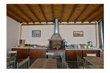 Griechenland Privát Metamorfosi, Exterieur